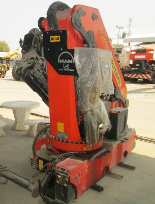 เครนพับ PALFINGER รุ่น PK36002 เก่ายุโรป น้ำหนักยกประมาณ 11.96 ตัน,ความยาวยืดได้ 20.5 เมตร