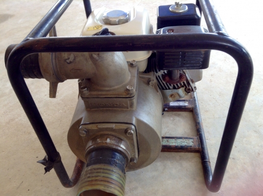 ขายเครื่องสูบน้ำ ยี่ห้อ Honda รุ่น WB30XT