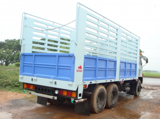 ขายรถบรรทุกมือสอง