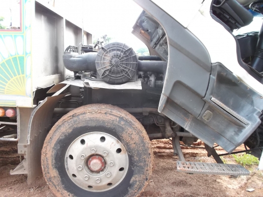 ขายรถเทเลอร์ 12 ล้อ 2เพลา พร้อมใช้งาน ลดเหลือ 1500000  ถึงวันที่ 20 ธันวาคม