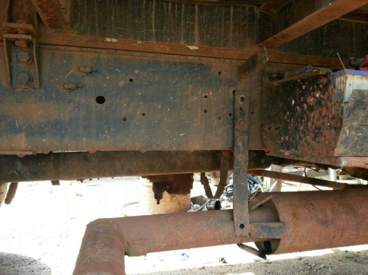 ขาย รถ10 ล้อ หางปลา MITSUBISHI  FN527PF00017 2 เพลา