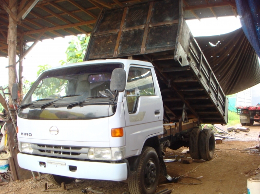 ขายรถบรรทุกมือสอง