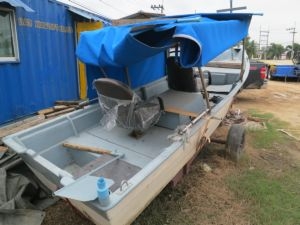 -ขายเรือไฟเบอร์ 17 ฟุต คับ