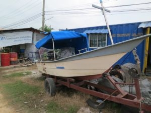 -ขายเรือไฟเบอร์ 17 ฟุต คับ