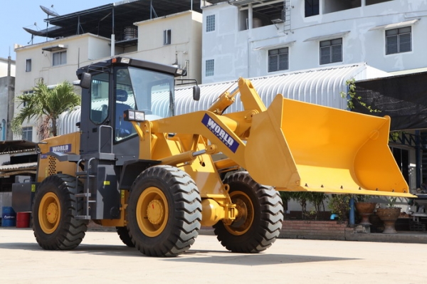 รถตักใหม่ขนาด 1.8-3 คิวยี่ห้อ WORLD W136 แกร่งเหนือใคร ราคาสุดคุ้ม คุณภาพที่เราคัดสรรมาอย่างดี รับประกันให้ 1 ปีพร้อมเปลี่ยนถ่านน้ำมันเครื่องให้ 2 ครั้ง รถตักใหม่ขนาด 1.8-3 คิวยี่ห้อ WORLD W136 แกร่งเหนือใคร ราคาสุดคุ้ม คุณภาพที่เราคัดสรรมาอย่างดี รับประกันให้ 1 ปีพร้อมเปลี่ยนถ่านน้ำมันเครื่องให้ 2 ครั้ง