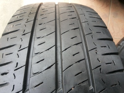 ขายล้อISUZU 16 นิ้ว 6 ก้าน พร้อมยาง 215/65/16 ปี 12 MICHELIN  1 ชุด