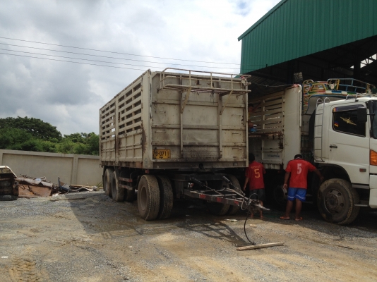 ้HINO MEGA GY 380 hp 12 ล้อ กระบะบรรทุกไม่ดั้ม ลูก 3 คาน