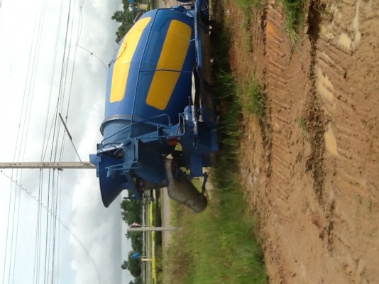 ขายโม่ปูน5. คิวสภาพสวยมากครับไม่มีบุบ. ปั้มคายาบ้า. สนใจติดต่อ089-7088772 ขายโม่ปูน5. คิวสภาพสวยมากครับไม่มีบุบ. ปั้มคายาบ้า. สนใจติดต่อ089-7088772