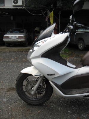 ขายรถบ้าน HONDA PCX 125i สภาพเดิม ขายรถบ้าน HONDA PCX 125i สภาพเดิม