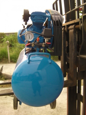 ปั้มลมนำเข้า100ลิตร230v3HPของใหม่รุ่นปั้มลมไวราคาแนะนำ19,500บาท ปั้มลมนำเข้า100ลิตร230v3HPของใหม่รุ่นปั้มลมไวราคาแนะนำ19,500บาท