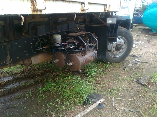 รถสิบล้อ MITSU MITSUBISHI FN627 M6 ปี51 260 แรงม้า รถสภาพใหม่กริ๊บทั้งคัน.