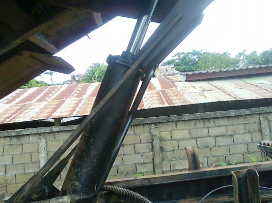 รถสิบล้อ MITSU MITSUBISHI FN627 M6 ปี51 260 แรงม้า รถสภาพใหม่กริ๊บทั้งคัน.