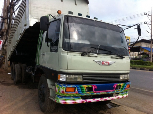 ขาย hinoไฮเทค 3h เครื่อง 195 แรง แท้เดิม