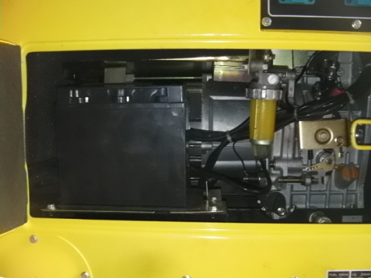 เครื่องปั่นไฟ5KVAดีเซลของใหม่ราคา32500บาทยี่ห้อASHITA