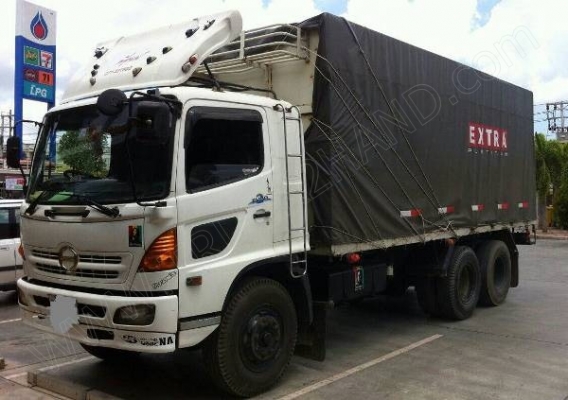 รถบรรทุก 10 ล้อ  ยี่ห้อ HINO MEGA FL 220 แรงม้า