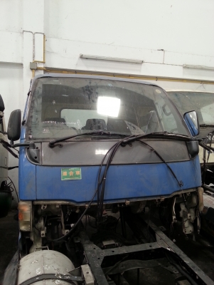 หัวเก๋ง การ์ตูน NKR หัวสูง