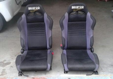 ด่วน..เบาะซิ่งSPARCO(ม่วง-ดำ)พร้อมรางสภาพดีพร้อมใช้งาน
