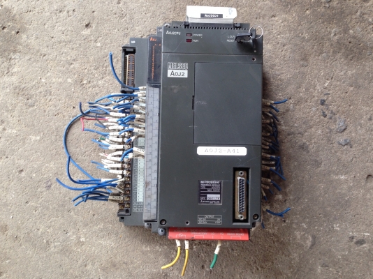 ขายเครื่อง PLC mitsubishi ตัดจากตู้ สภาพสวย