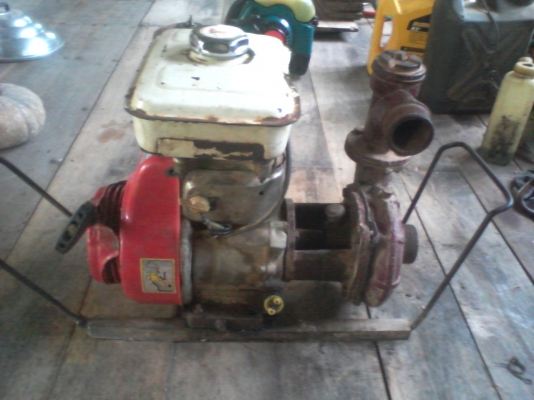 ขายเครื่องปั๊มน้ำ Honda 3.5 hp pump 2" ขายไปอยุธยาแล้วครับ ขอบคุณครับ