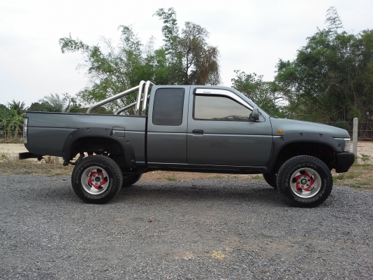 ขาย NISSAN BIG-M ปี97 เครื่อง2.7 ขาย NISSAN BIG-M ปี97 เครื่อง2.7