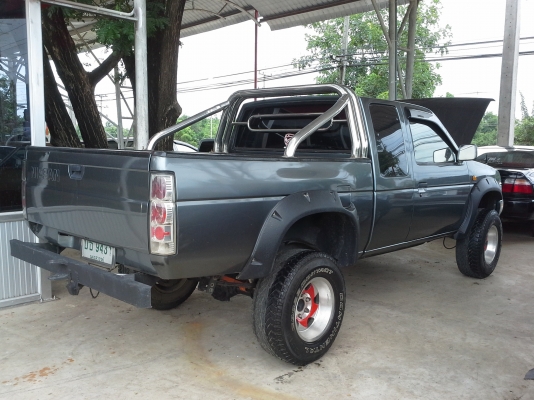 ขาย NISSAN BIG-M ปี97 เครื่อง2.7 ขาย NISSAN BIG-M ปี97 เครื่อง2.7