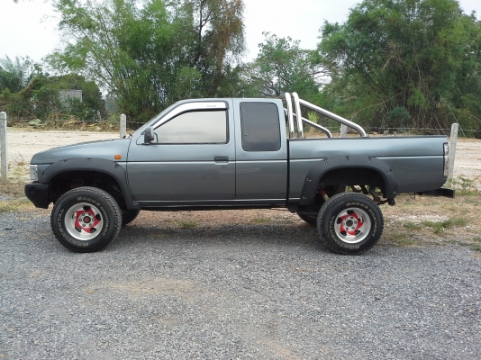 ขาย NISSAN BIG-M ปี97 เครื่อง2.7 ขาย NISSAN BIG-M ปี97 เครื่อง2.7