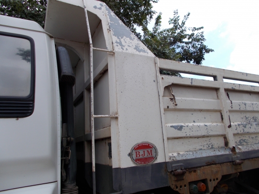 ขายกระดัมพ์สิบล้อisuzu deca320