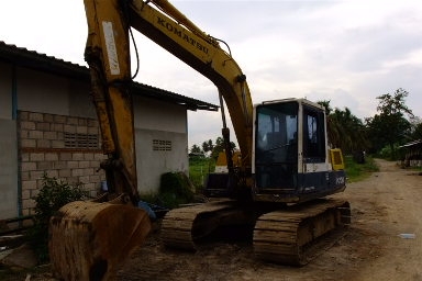 ขาย PC 100 - 3 PL [บูมพิเศด ยาวกว่า 120 -3 สภาบดีครับ เอวแน่นมาก รถ 6 พันชั่วโมง ระบบไฟเต็ม