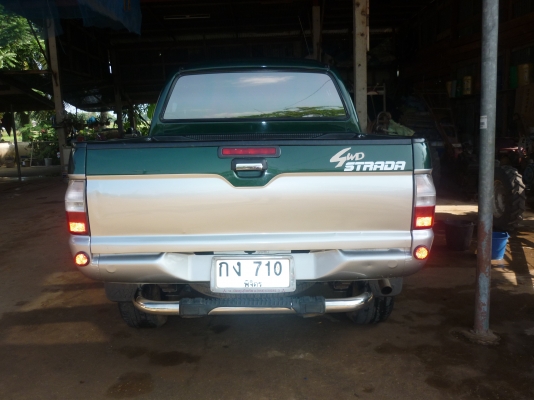 ขายด่วน Mitsubishi Strada Four 4X4 รุ่นท็อปสภาพดี รถบ้าน *** ปรับราคาใหม่ 350,000 บาท ***