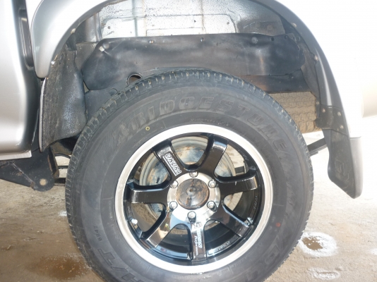 ขายด่วน Mitsubishi Strada Four 4X4 รุ่นท็อปสภาพดี รถบ้าน *** ปรับราคาใหม่ 350,000 บาท ***