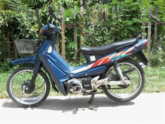 ขายยามาฮาเมท 111 ทะเบียนพร้อมโอนภาษีขาดปี 55 เครื่องแน่นสมบูรณ์รถพร้อมใช้ ขาย 6500 บาท