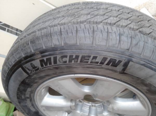ขาย Max17 Futuner ปี11 พร้อมยางมิชลินใหม่เอี่ยม 265/65R17