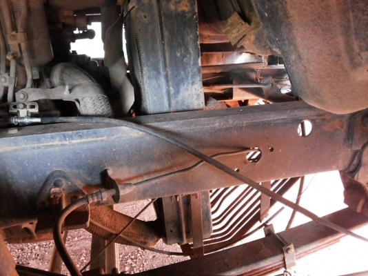 ***ขายแล้วครับขอบคุณ Truck2hand ขาย6ล้อประกอบใหญ่ๆแรงๆ ISUZU 6BB1 145แรง เครื่องแน่นแรงไม่เยิ้ม เกียร์สั้นแล้วเกียร์ใหญ่ J 7เกียร์ถอย คัสซีนอก สวยไม่ผุไม่ดาม เสริมเหล็กบนหนาแข็งแรง Fหน้า-หลัง กระบะพื้นเหล็กคอกไม้สภาพดีไม่ผุไม่หัก ยาว5ม. ฝาทึบมีผุ คัสซีกว้