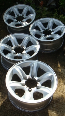 ขายล้อเล็บเหยี่ยว สวยๆ