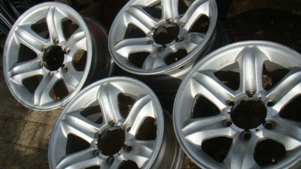 ขายล้อเล็บเหยี่ยว สวยๆ