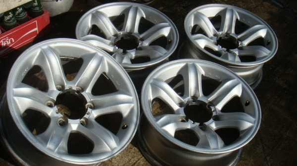 ขายล้อเล็บเหยี่ยว สวยๆ