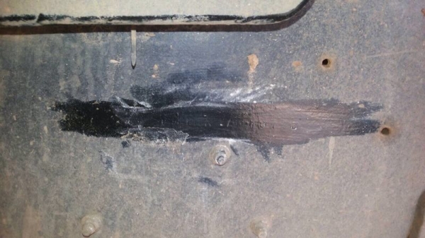 รถอีซูซุ 6 ล้อ โม่ปูน  110 แรงม้า  สนใจติดต่อ 081 - 6079515