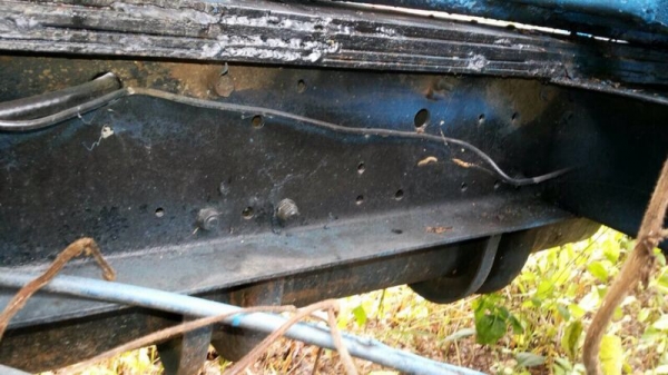 รถอีซูซุ 6 ล้อ โม่ปูน  110 แรงม้า  สนใจติดต่อ 081 - 6079515