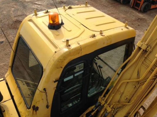 ขายรถแบคโฮ KOMATSU PC120-6 ทำงาน 4000 ชั่วโมง มี VDOครับ ระบบไฟฟ้าเต็ม รถนอกนำเข้าสภาพสวย ทำเล่มทะเบียน จัดไฟแนนซ์ได้ครับ ขายรถแบคโฮ KOMATSU PC120-6 ทำงาน 4000 ชั่วโมง มี VDOครับ ระบบไฟฟ้าเต็ม รถนอกนำเข้าสภาพสวย ทำเล่มทะเบียน จัดไฟแนนซ์ได้ครับ