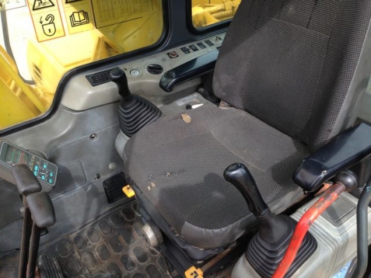 ขายรถแบคโฮ KOMATSU PC160-6K ระบบไฟฟ้าเต็ม มีVDOครับ รถนอกนำเข้าสภาพสวย สนใจติดต่อ 081-2990958