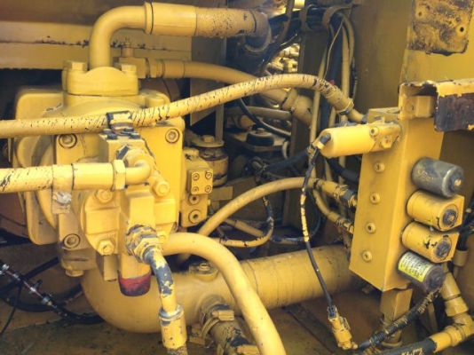 ขายรถแบคโฮ KOMATSU PC160-6K ระบบไฟฟ้าเต็ม มีVDOครับ รถนอกนำเข้าสภาพสวย สนใจติดต่อ 081-2990958