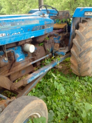 FORD  6610    เพลาเดียว 6 สูบ