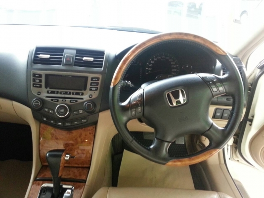 HONDA ACCORD 3.0 ปี2005 รุ่น Top สุด limited edition รถบ้านแท้ เจ้าของขายเอง HONDA ACCORD 3.0 ปี2005 รุ่น Top สุด limited edition รถบ้านแท้ เจ้าของขายเอง
