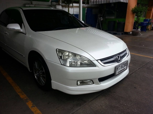 HONDA ACCORD 3.0 ปี2005 รุ่น Top สุด limited edition รถบ้านแท้ เจ้าของขายเอง