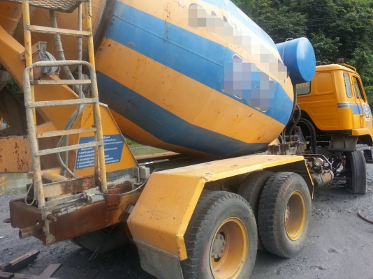 ขายรถนิสซัน ยูดี cw30m 230-290 แรงม้า