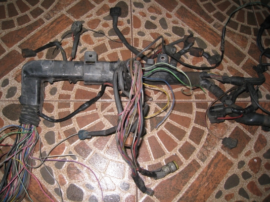 ขายแยกอะไหล่เครื่อง 1JZ ฝาดำ ลดราคา ถูกๆเลยครับ