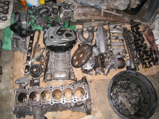 ขายแยกอะไหล่เครื่อง 1JZ ฝาดำ ลดราคา ถูกๆเลยครับ