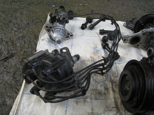 ขายแยกอะไหล่เครื่อง 1JZ ฝาดำ ลดราคา ถูกๆเลยครับ