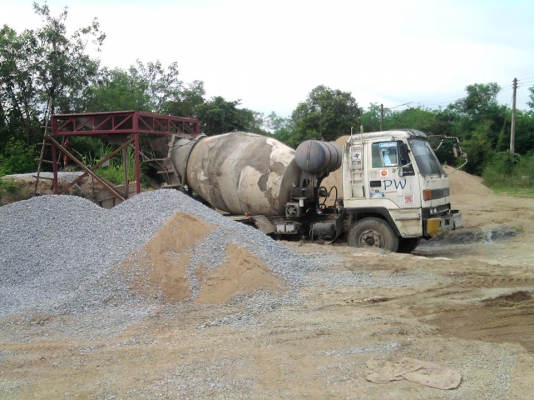 ฝากขายรถโม่ปูน