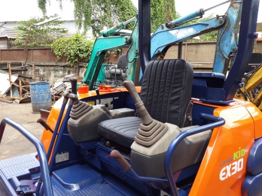 ขายรถขุด HITACHI รุ่น EX30-2- มือสองญี่ปุ่น